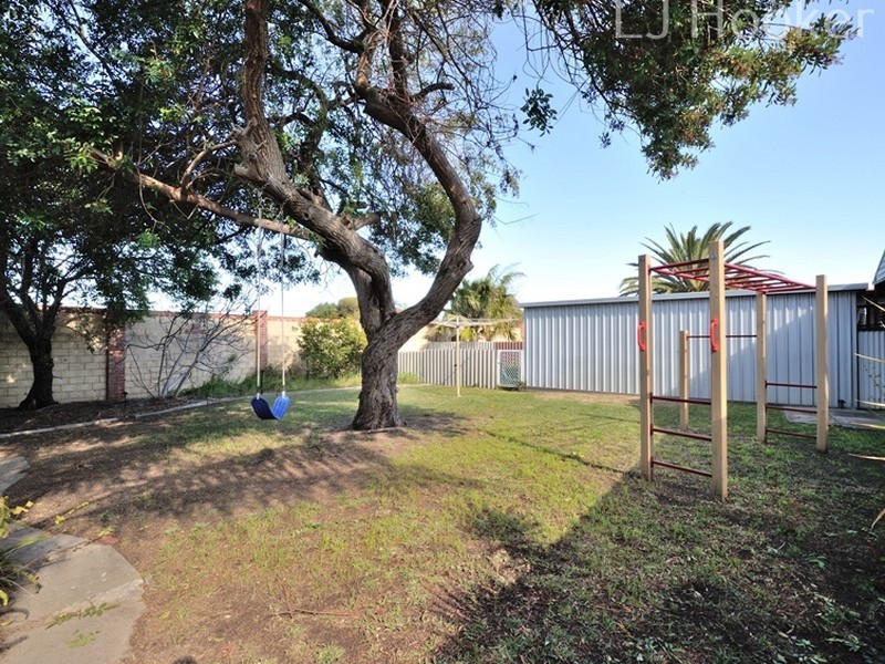 45 Milina Street, Hillman WA 6168