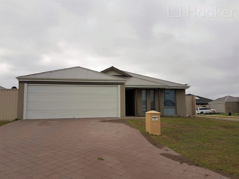 16 Jims Crescent, Secret Harbour WA 6173