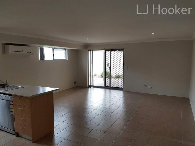 16 Jims Crescent, Secret Harbour WA 6173