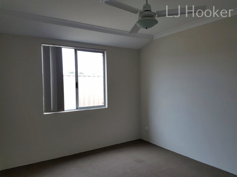 16 Jims Crescent, Secret Harbour WA 6173