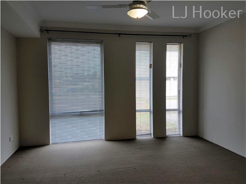 16 Jims Crescent, Secret Harbour WA 6173