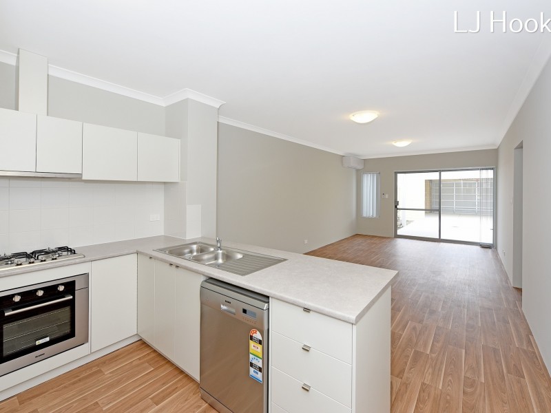 98 Kingscliff Drive, Golden Bay WA 6174