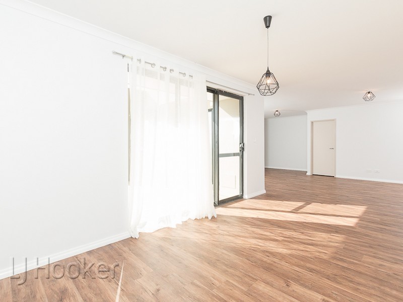 18 Emma Street, Rockingham WA 6168