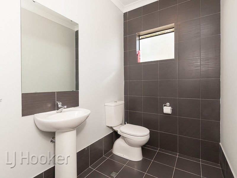 18 Emma Street, Rockingham WA 6168