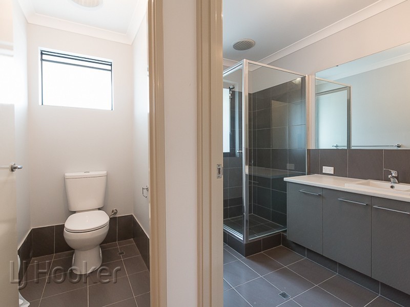 18 Emma Street, Rockingham WA 6168