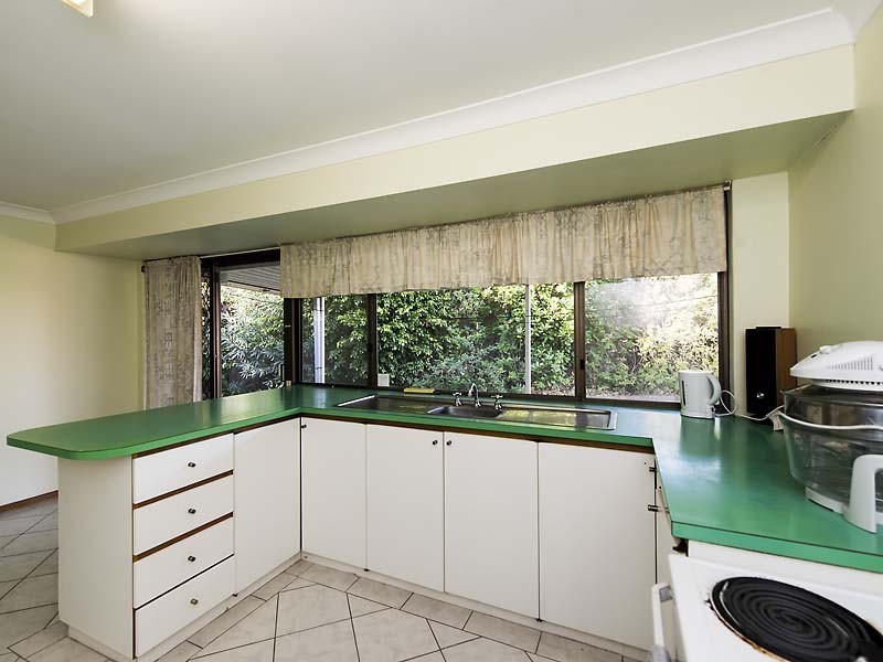 12 Harley Close, Safety Bay WA 6169