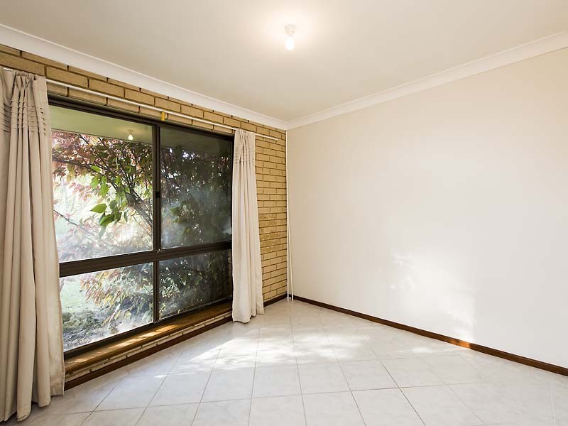 12 Harley Close, Safety Bay WA 6169