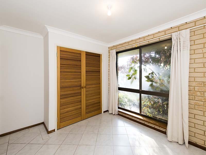 12 Harley Close, Safety Bay WA 6169