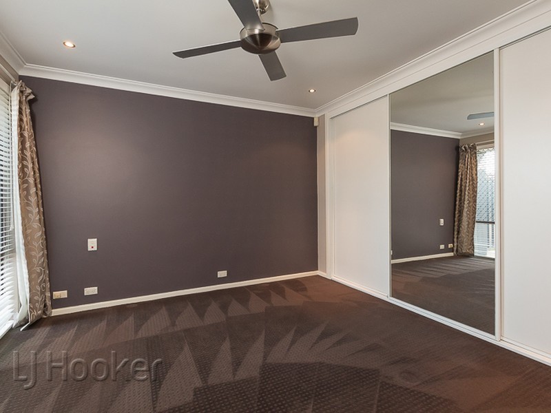 65 Kingsbridge Road, Warnbro WA 6169