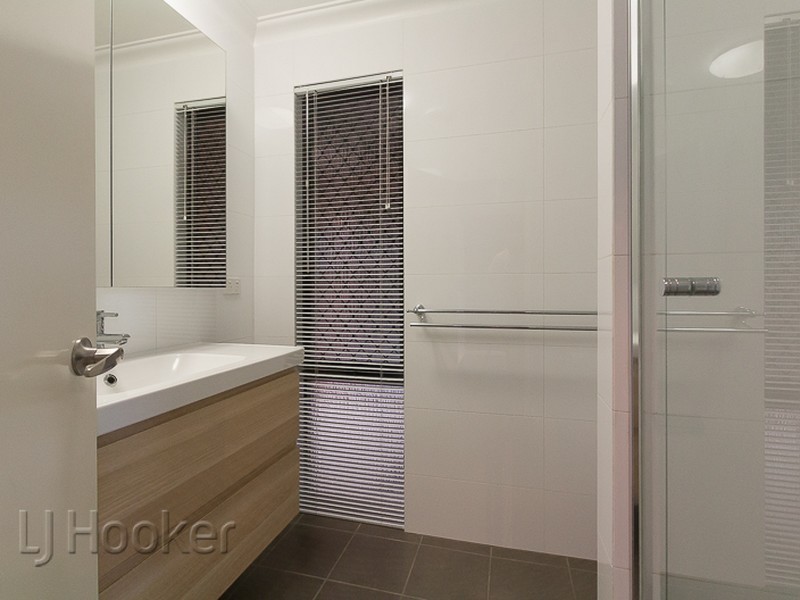 65 Kingsbridge Road, Warnbro WA 6169