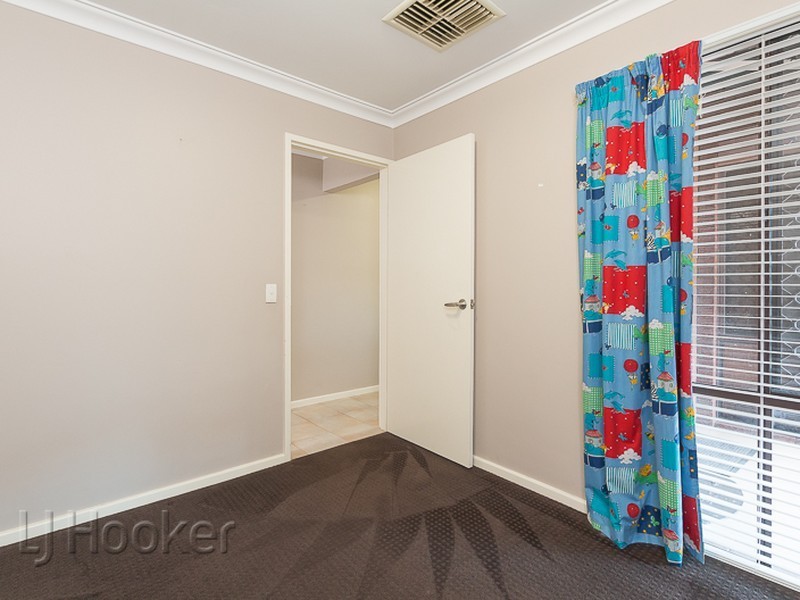 65 Kingsbridge Road, Warnbro WA 6169