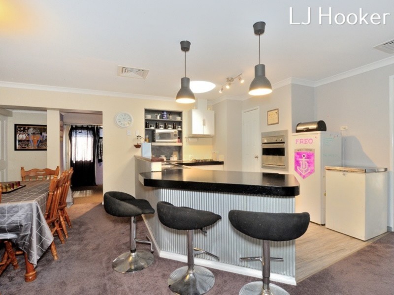 3 Bayonne Gardens, Port Kennedy WA 6172