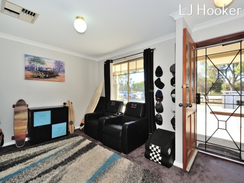 3 Bayonne Gardens, Port Kennedy WA 6172