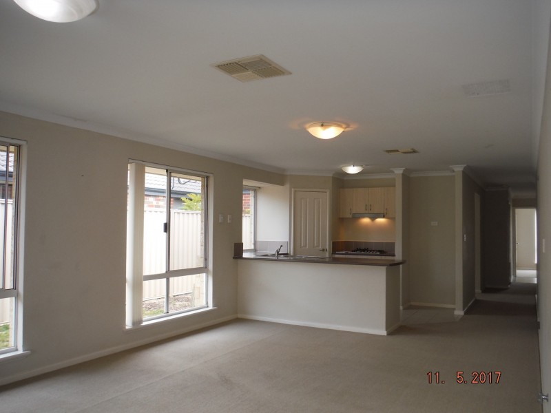 27 Kumarina Drive, Secret Harbour WA 6173