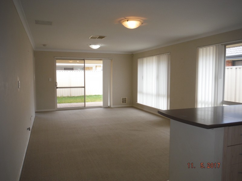 27 Kumarina Drive, Secret Harbour WA 6173