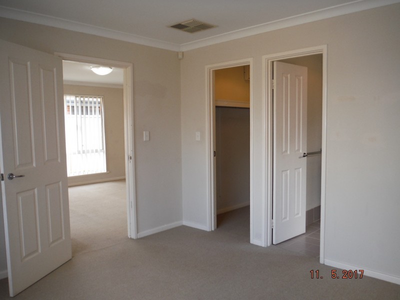 27 Kumarina Drive, Secret Harbour WA 6173