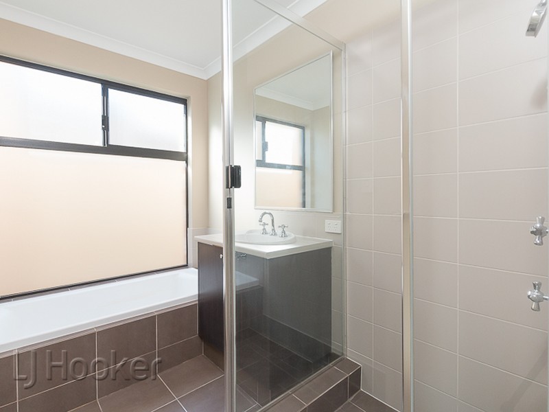 11 Sandy Terrace, Singleton WA 6175