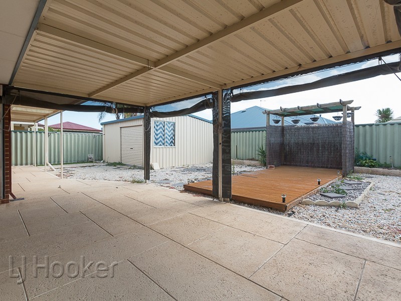 15 Cologne Gardens, Port Kennedy WA 6172