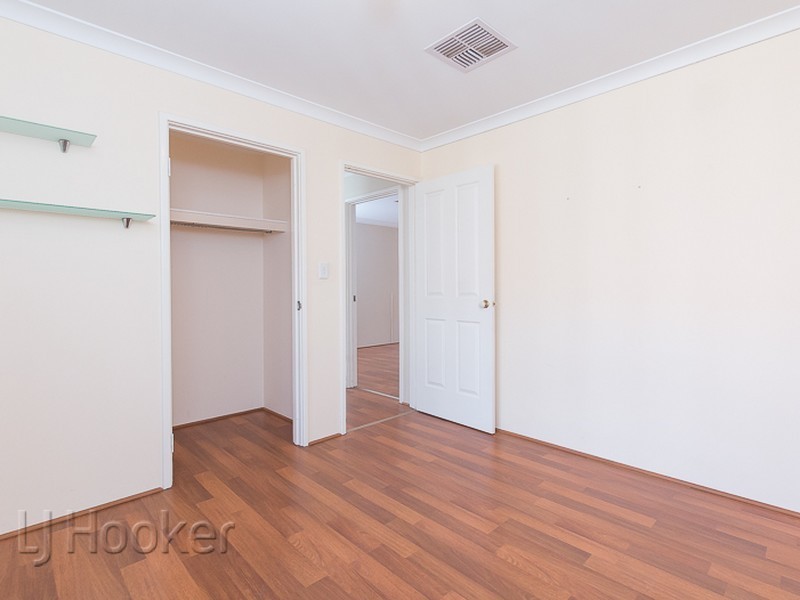 15 Cologne Gardens, Port Kennedy WA 6172