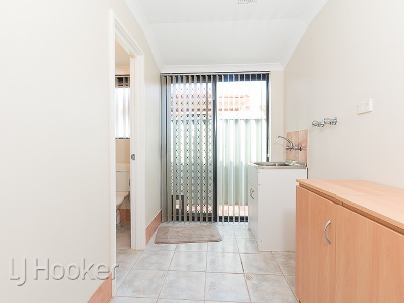 15 Cologne Gardens, Port Kennedy WA 6172
