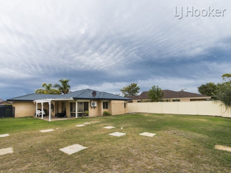 16 Cypress Mews, Warnbro WA 6169
