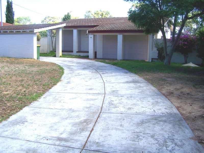 3 Crater Place, Rockingham WA 6168