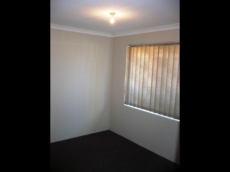 9 Caranja Court, Warnbro WA 6169