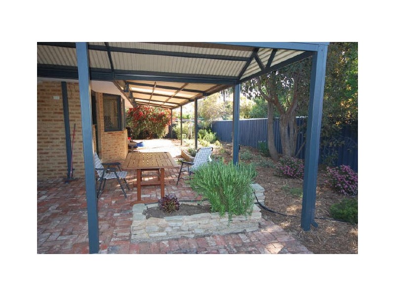 17A Palmerston Street, St James WA 6102