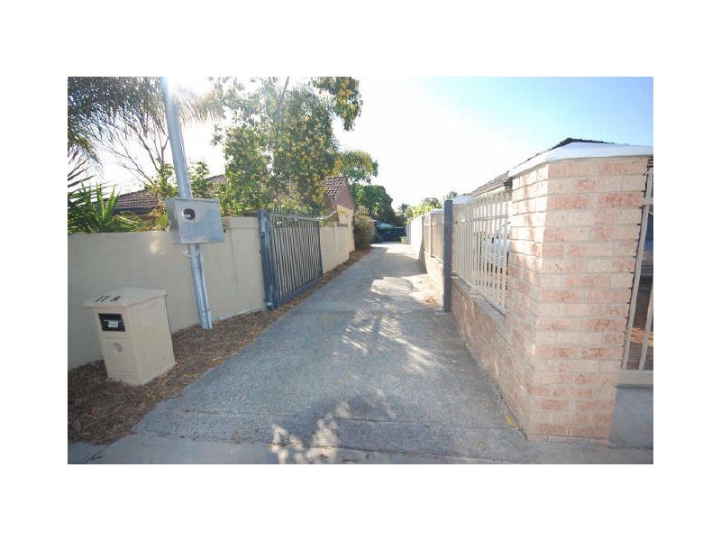 17A Palmerston Street, St James WA 6102