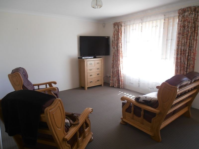 1/1 Warde Street, Midland WA 6056