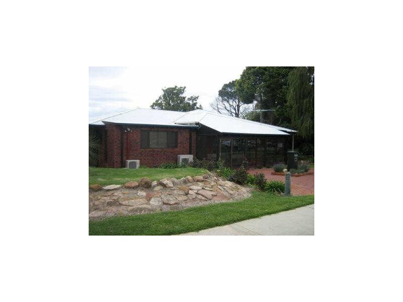 21 Mills Street, Cannington WA 6107