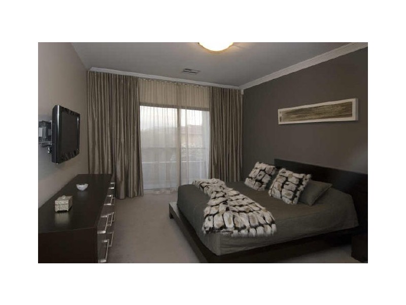 9 Cassey Street, Como WA 6152