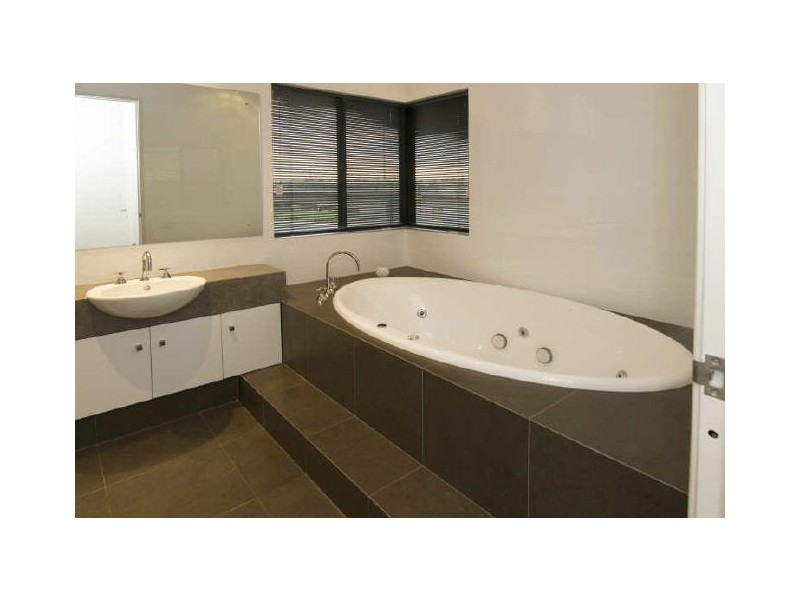 9 Cassey Street, Como WA 6152