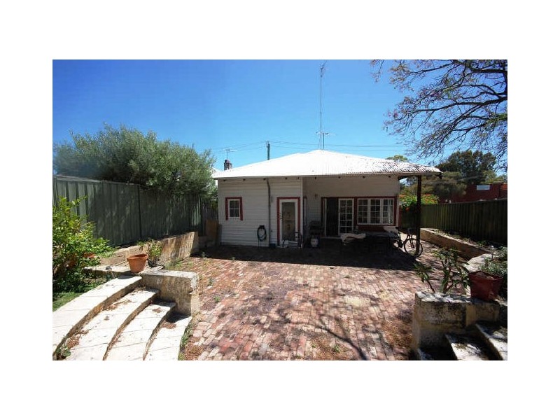 60 Banksia Terrace, Kensington WA 6151