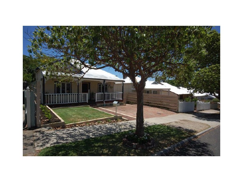 25 Willis Street, East Victoria Park WA 6101