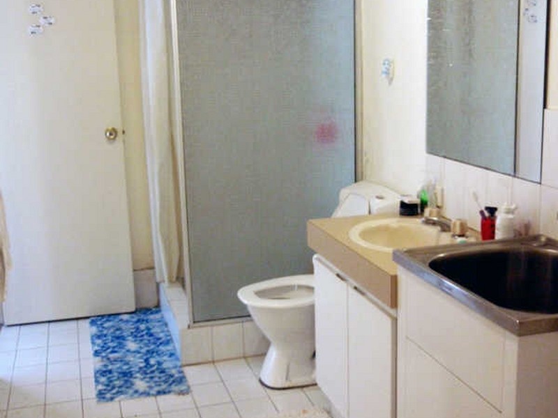 13/2 Mitchell Street, Bentley WA 6102