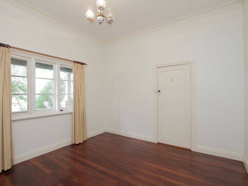 108 Kent Street, East Victoria Park WA 6101