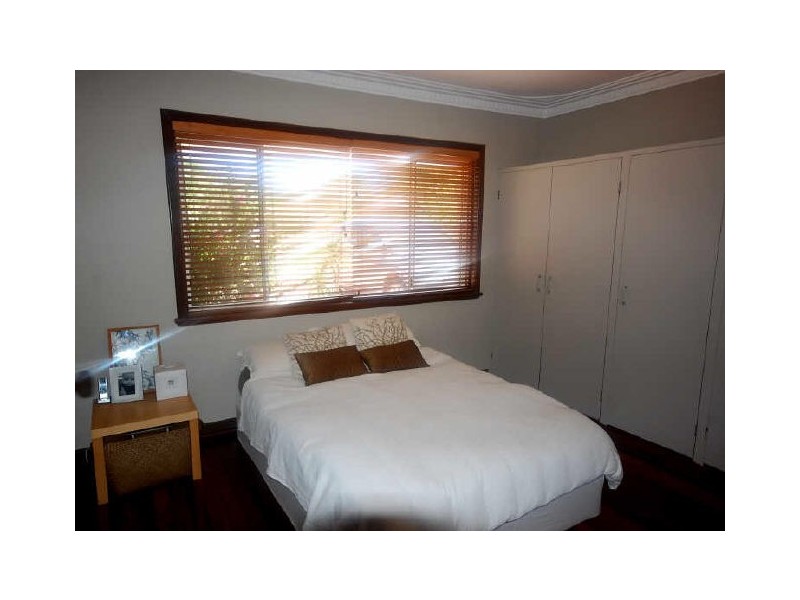 116 Boundary Road, St James WA 6102