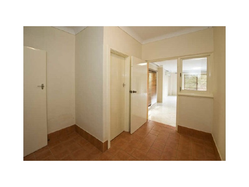 10 Trelion Place, Rivervale WA 6103