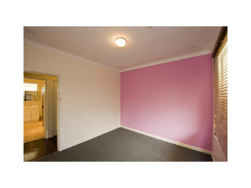 10 Trelion Place, Rivervale WA 6103