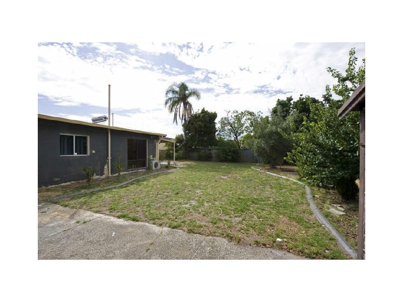 10 Trelion Place, Rivervale WA 6103