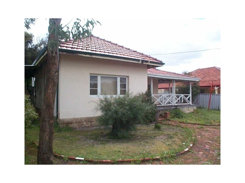 31 Palmerston Street, St James WA 6102