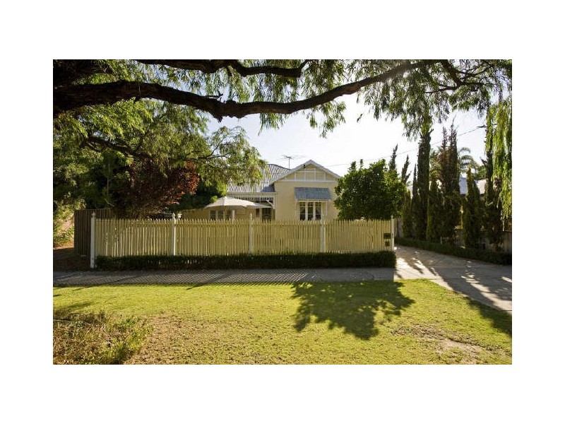 43 Hubert Street, East Victoria Park WA 6101