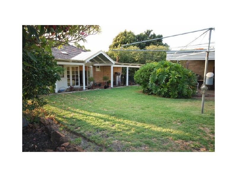141 Canning Road, Kalamunda WA 6076