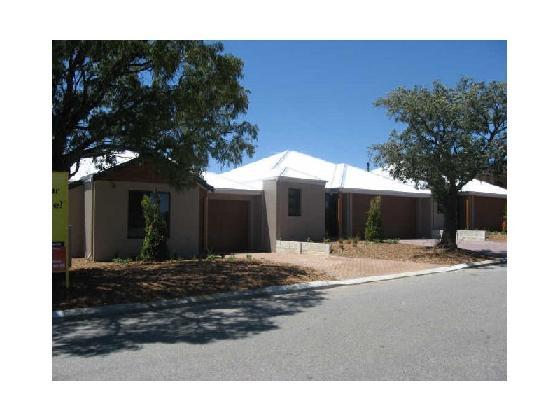 4/50 Norman Street, St James WA 6102