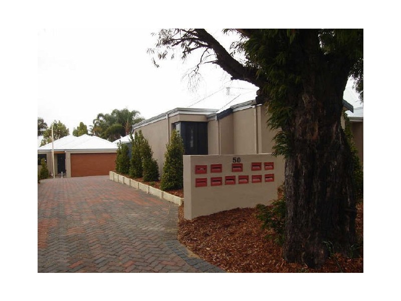 4/50 Norman Street, St James WA 6102