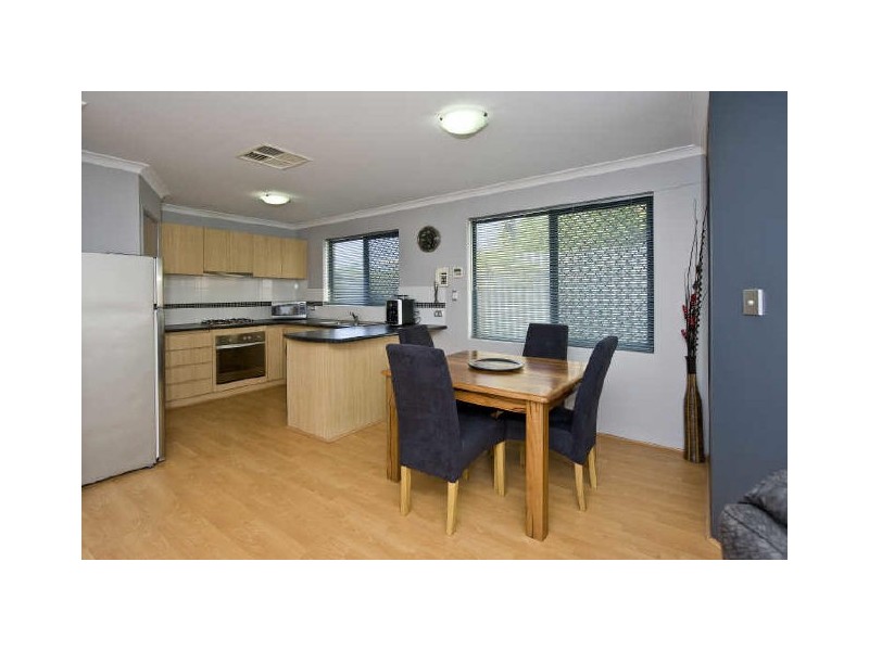 4B Rathay Street, Victoria Park WA 6100