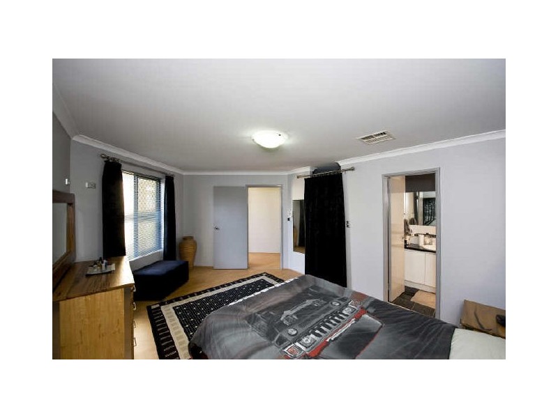 4B Rathay Street, Victoria Park WA 6100