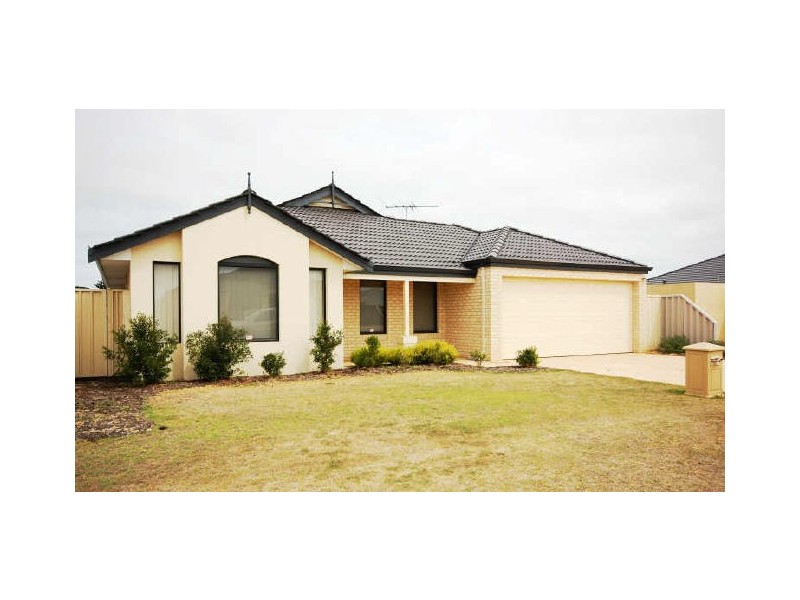11 Vitesse Approach, Shoalwater WA 6169