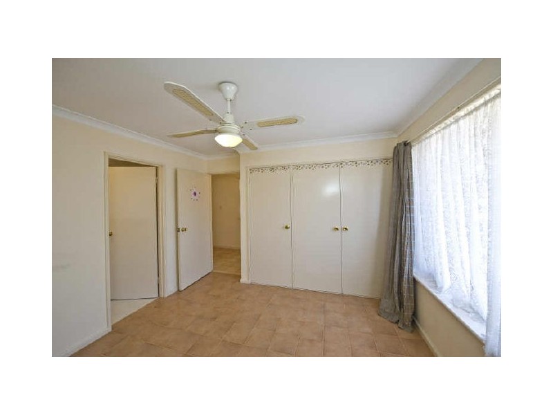 2/1 Bucat Street, Hamilton Hill WA 6163